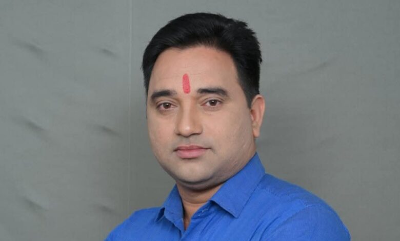बायसी कॉलोनी क्षेत्र 11 से भाजपा बीडीसी प्रत्यासी शिशुपाल गुप्ता ने क्षेत्र के विकास पर दिया अश्वासन 1 FB IMG 1738207270728