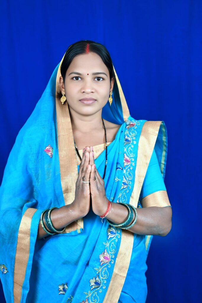 जनपद पंचायत सदस्य ही नहीं बल्कि हर घर का सदस्य बनना चाहती हूं - चमेली अमर लाल सिदार 2 1000140211