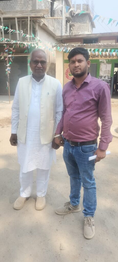 कूड़ेकेला उपसरपंच सीट पर अनिल साव की धमाकेदार जीत, गांव में जश्न का माहौल 2 1000194531