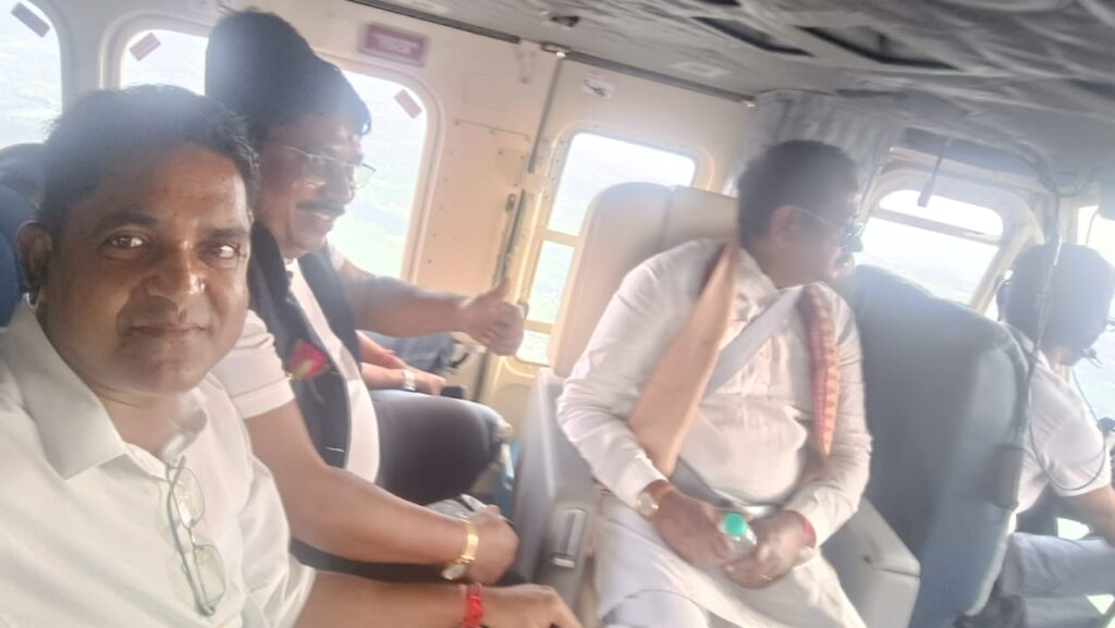 धरमजयगढ़ के दिग्गज नेता को मुख्यमंत्री हेलीकाप्टर में साथ लें गए रायपुर, आखिर क्यों.....? 2 IMG 20250814 WA0007
