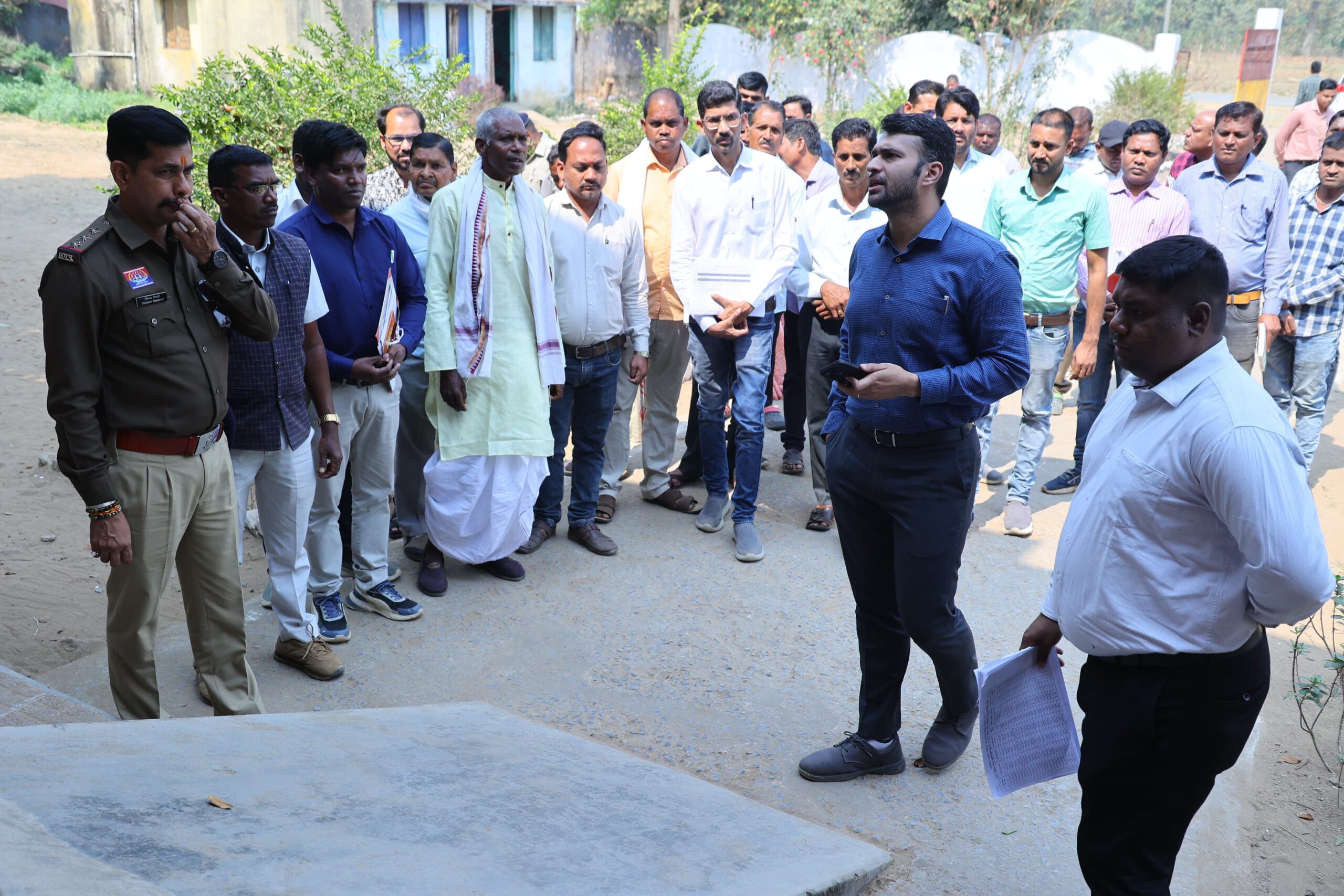 छाल-खरसिया मुख्य मार्ग 22 करोड़ रूपये से बनेगा,, हाटी–पुरुंगा तक बनेगी मुरूम सड़क 4 1001932421 scaled