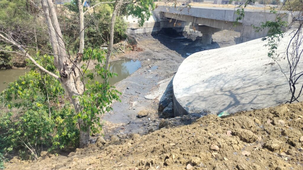 जिंदा नाला कागजों में, जमीन पर राख का कब्जा 3 1000522626