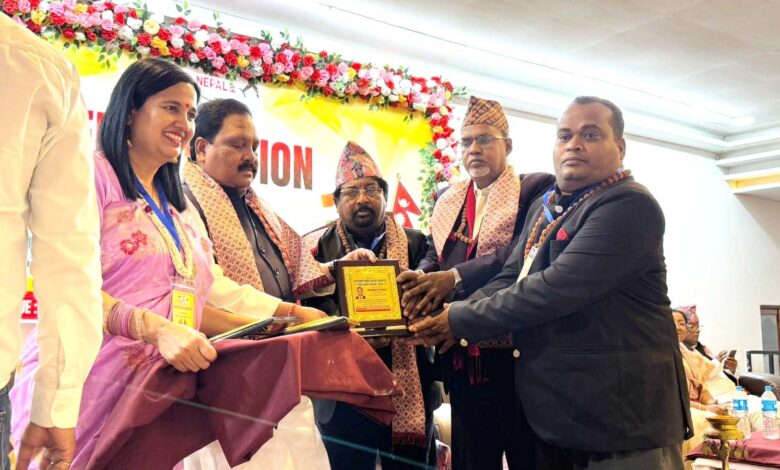 नेपाल में गूंजा रायगढ़ का नाम संपादक महादेव परिहारी को अंतर्राष्ट्रीय सम्मान 1 IMG 20260406 WA0005