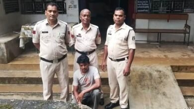 शासकीय भूमि के फर्जी अंतरण मामले में पटवारी के बाद रजिस्ट्री गवाह को कापू पुलिस ने गिरफ्तार कर रिमांड पर भेजा 2 IMG 20260924 WA0003